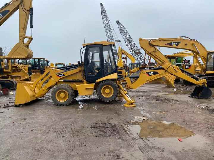 Cheap prices Good Condition High Performance CAT 420F second hand Backhoe Loader 420F Loader Backhoe for sale - Retroescavadeira: foto 4 Cheap prices Good Condition High Performance CAT 420F second hand Backhoe Loader 420F Loader Backhoe for sale - Retroescavadeira: foto 4