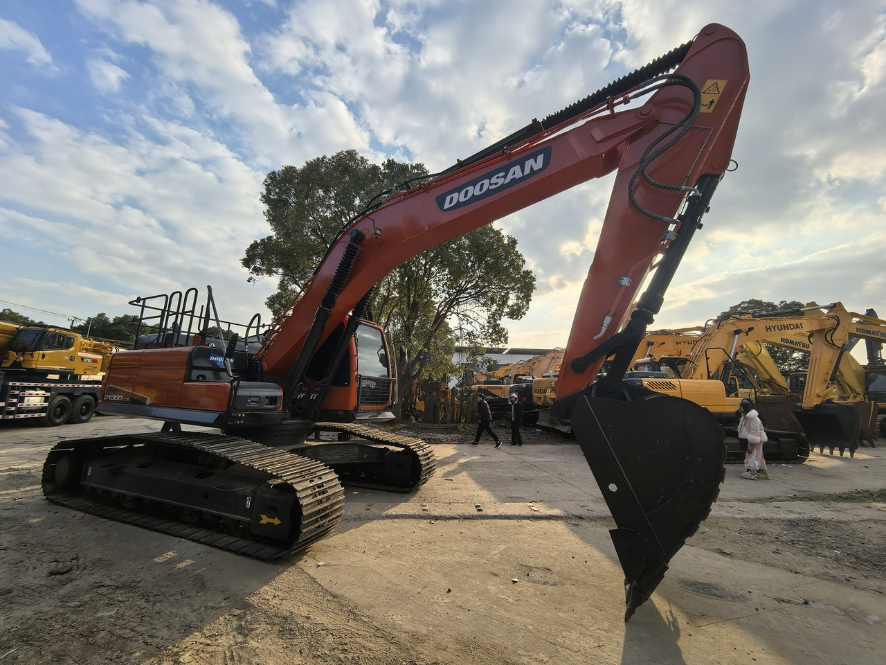 Doosan DX300LC-9C Crawler Excavator - Escavadora de rastos: foto 5 Doosan DX300LC-9C Crawler Excavator - Escavadora de rastos: foto 5