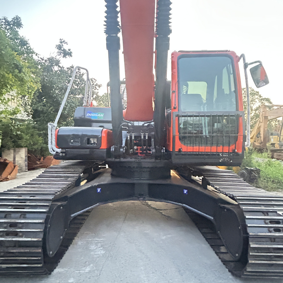 Doosan DX300LC-9c Crawler Excavator - Escavadora de rastos: foto 5 Doosan DX300LC-9c Crawler Excavator - Escavadora de rastos: foto 5