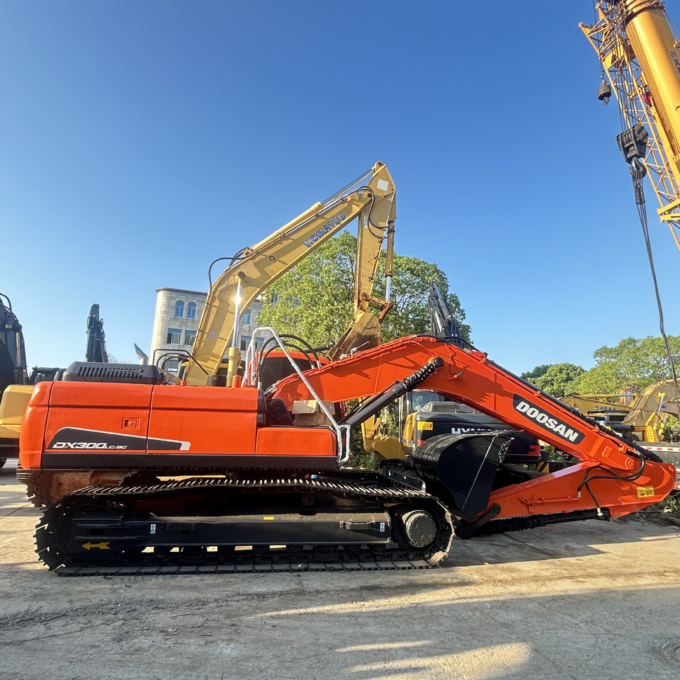 Doosan DX300LC-9c Crawler Excavator - Escavadora de rastos: foto 1 Doosan DX300LC-9c Crawler Excavator - Escavadora de rastos: foto 1