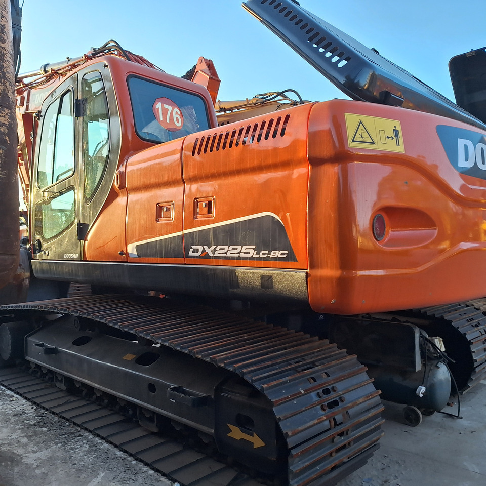 Doosan Dx225LC-9C Crawler Excavator - Escavadora de rastos: foto 5 Doosan Dx225LC-9C Crawler Excavator - Escavadora de rastos: foto 5