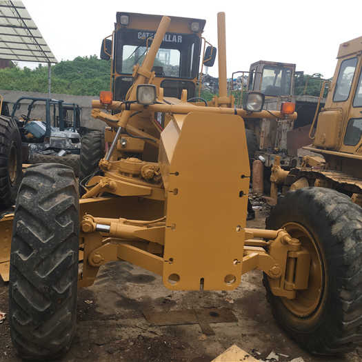 Good Price Used Caterpillar 120G 140g Motor Grader CAT 140k 140g 14H 14g 12G 120G motor grader - Motoniveladora: foto 1 Good Price Used Caterpillar 120G 140g Motor Grader CAT 140k 140g 14H 14g 12G 120G motor grader - Motoniveladora: foto 1