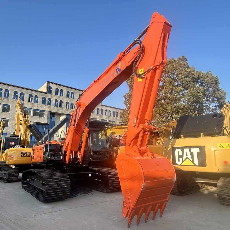 Hitachi ZX200-3 Excavator - Escavadora de rastos: foto 2 Hitachi ZX200-3 Excavator - Escavadora de rastos: foto 2