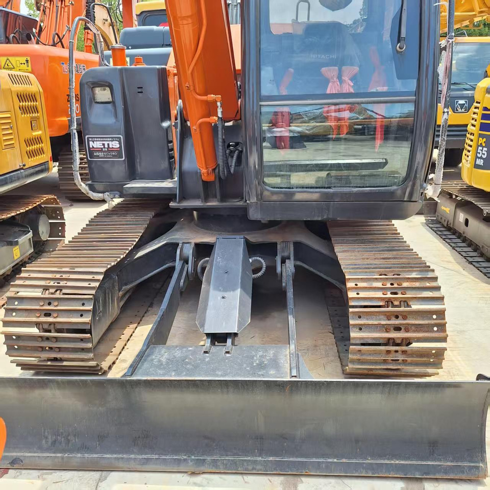 Hitachi ZX70 Excavator - Mini escavadeira: foto 4 Hitachi ZX70 Excavator - Mini escavadeira: foto 4