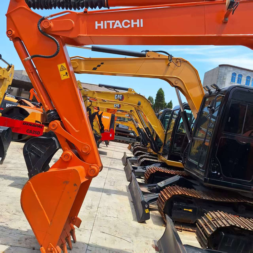 Hitachi ZX70 Excavator - Mini escavadeira: foto 3 Hitachi ZX70 Excavator - Mini escavadeira: foto 3