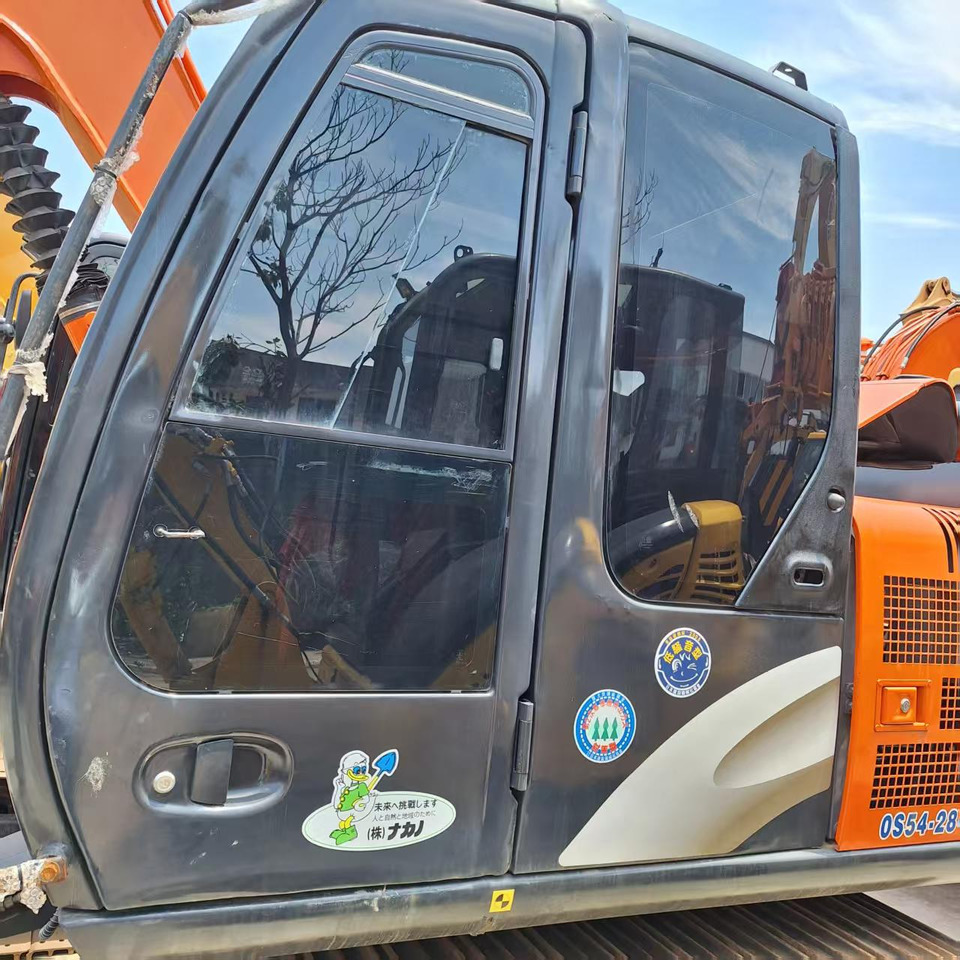 Hitachi ZX70 Excavator - Mini escavadeira: foto 5 Hitachi ZX70 Excavator - Mini escavadeira: foto 5