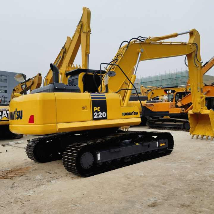 Komatsu PC 220-8 Excavator - Escavadora de rastos: foto 2 Komatsu PC 220-8 Excavator - Escavadora de rastos: foto 2
