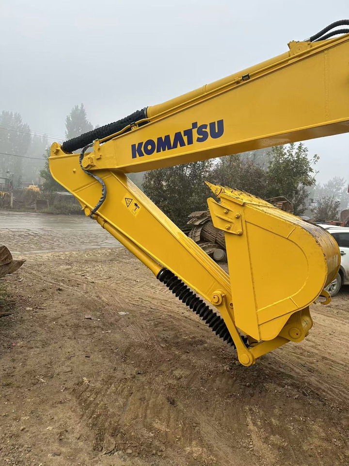 Komatsu PC200-7 excavator - Escavadora de rastos: foto 5 Komatsu PC200-7 excavator - Escavadora de rastos: foto 5