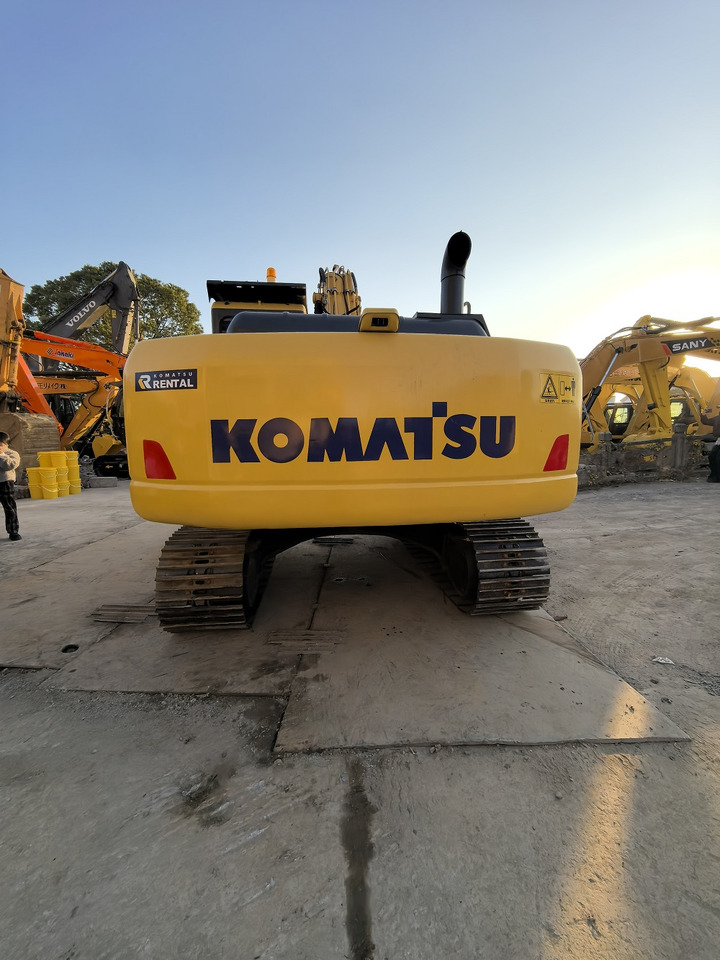 Komatsu PC220-7 - Escavadora de rastos: foto 4 Komatsu PC220-7 - Escavadora de rastos: foto 4