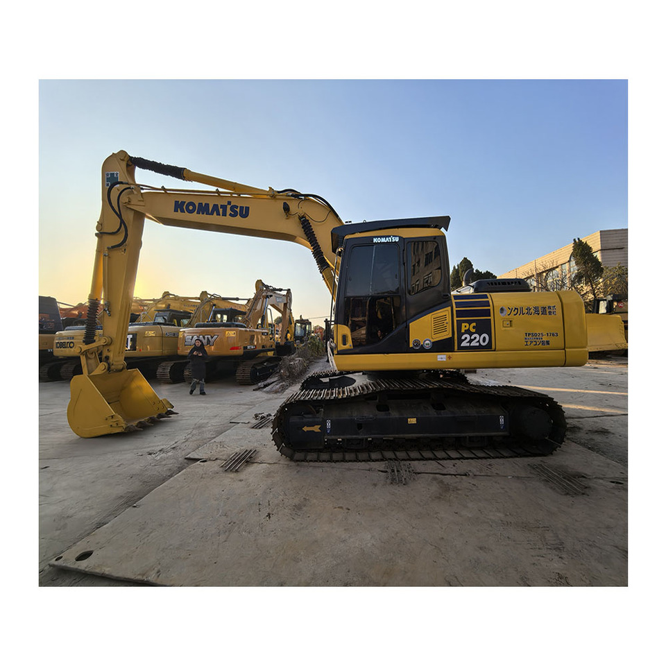 Komatsu PC220-7 Excavator - Escavadora de rastos: foto 1 Komatsu PC220-7 Excavator - Escavadora de rastos: foto 1