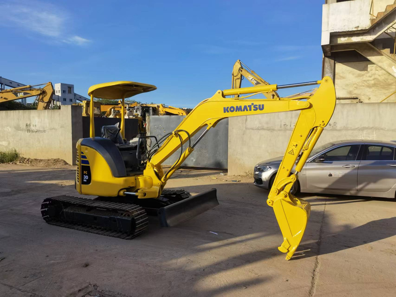 Komatsu PC30 Excavator - Escavadora de rastos: foto 2 Komatsu PC30 Excavator - Escavadora de rastos: foto 2