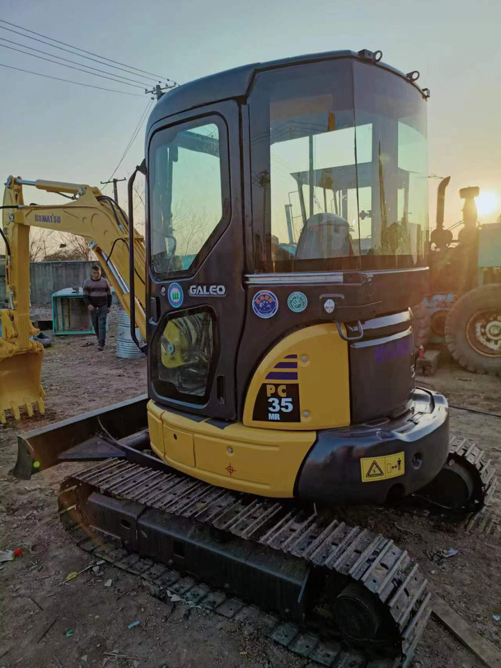 Komatsu PC35MR digger - Escavadora de rastos: foto 3 Komatsu PC35MR digger - Escavadora de rastos: foto 3