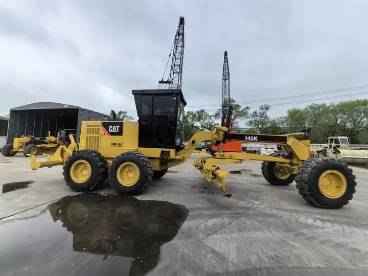 Original Caterpillar brand motor grader 140K CAT road construction grader USA made 140K for sale - Motoniveladora: foto 5 Original Caterpillar brand motor grader 140K CAT road construction grader USA made 140K for sale - Motoniveladora: foto 5