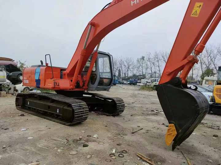 Second hand Hitachi ZX200-3 ZX200-3G ZX200-5G ZX210 ZX240 excavator used hitachi excavator in stock - Escavadeira: foto 3 Second hand Hitachi ZX200-3 ZX200-3G ZX200-5G ZX210 ZX240 excavator used hitachi excavator in stock - Escavadeira: foto 3
