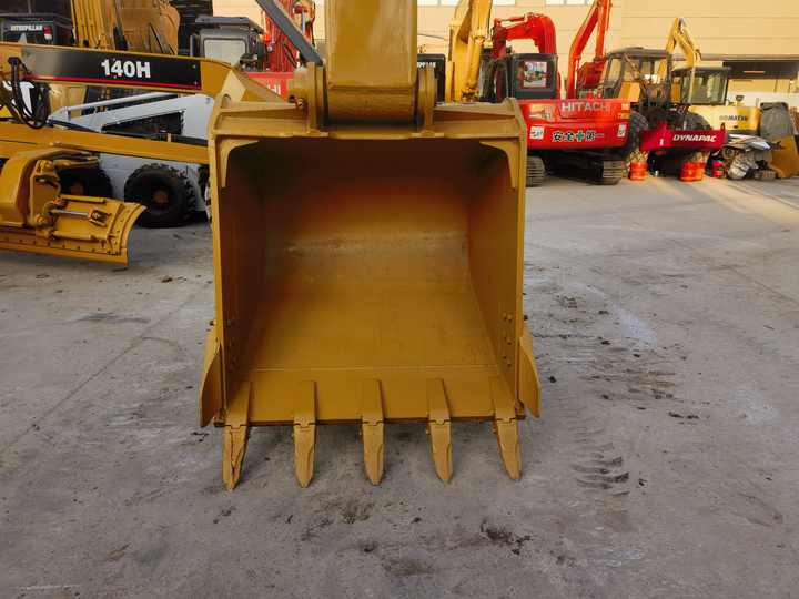 Second-hand secondhand 36 ton used caterpillar cat 336 d 336d 336dl 336d2 cat336 cat336d cat336d2 cheap used excavator - Escavadeira: foto 5 Second-hand secondhand 36 ton used caterpillar cat 336 d 336d 336dl 336d2 cat336 cat336d cat336d2 cheap used excavator - Escavadeira: foto 5
