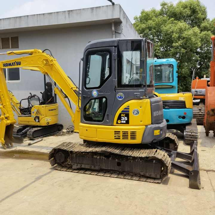 Used Komatsu PC35MR excavator Japanese Original Crawler 3 Tons Second Used Mini Excavator in stock - Escavadora de rastos: foto 4 Used Komatsu PC35MR excavator Japanese Original Crawler 3 Tons Second Used Mini Excavator in stock - Escavadora de rastos: foto 4