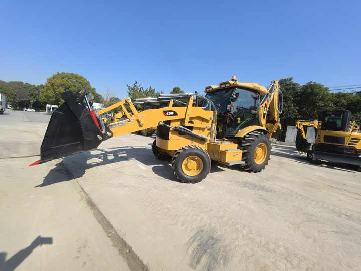 Used CAT 420F backhoe loader for sale Caterpillar machinery second hand backhoe loader in Shanghai for sale - Retroescavadeira: foto 4 Used CAT 420F backhoe loader for sale Caterpillar machinery second hand backhoe loader in Shanghai for sale - Retroescavadeira: foto 4