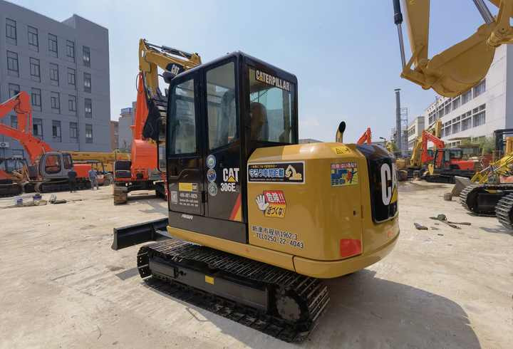 Used cat 306E2 crawler excavator 6 ton excavator high quality cheap for sale - Escavadora de rastos: foto 2 Used cat 306E2 crawler excavator 6 ton excavator high quality cheap for sale - Escavadora de rastos: foto 2