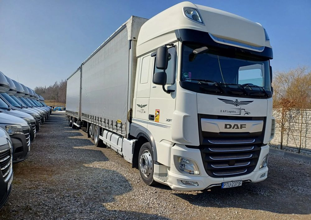 DAF XF 480 SUPER SPACE CAB / ZESTAW TANDEM PRZEJAZDOWY 120m3 - Camião de lona: foto 2 DAF XF 480 SUPER SPACE CAB / ZESTAW TANDEM PRZEJAZDOWY 120m3 - Camião de lona: foto 2