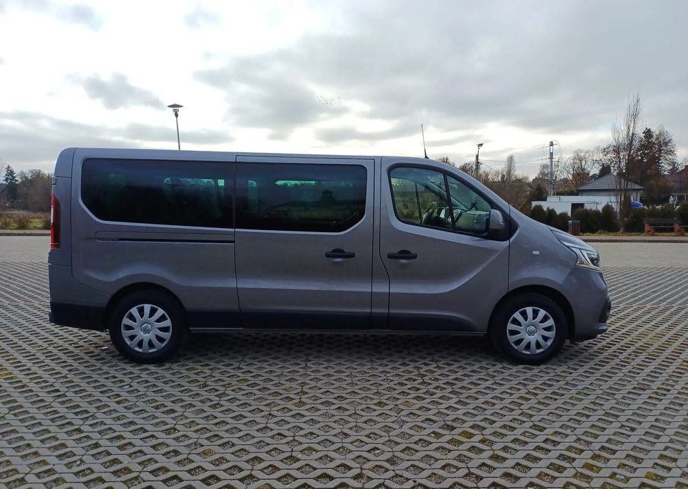 Renault Trafic 2.0 dCi Escapade EDC - Minibus, Furgão de passageiros: foto 5 Renault Trafic 2.0 dCi Escapade EDC - Minibus, Furgão de passageiros: foto 5