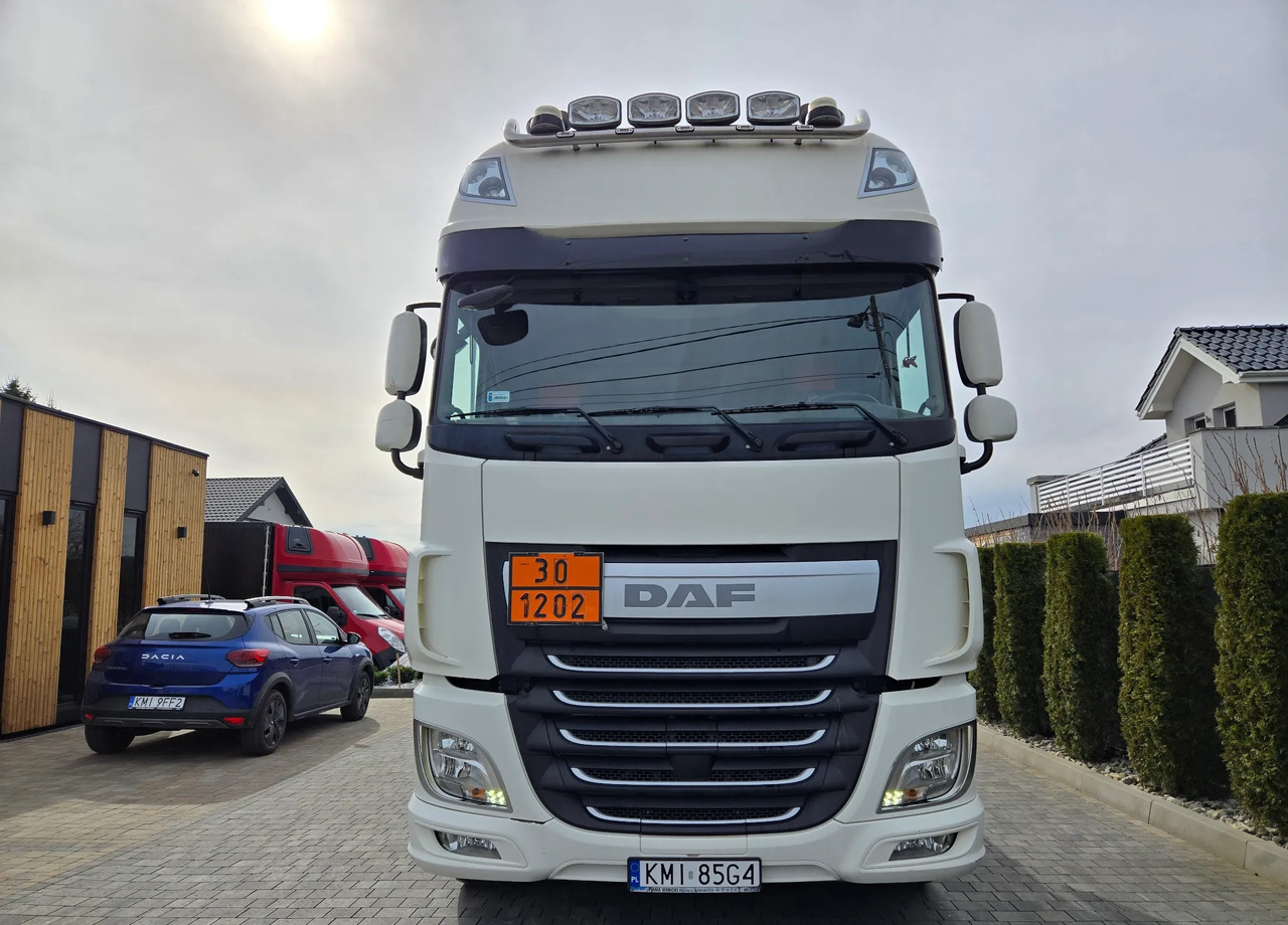 DAF XF 480 SUPER SPACE CAB - Tractor: foto 4 DAF XF 480 SUPER SPACE CAB - Tractor: foto 4