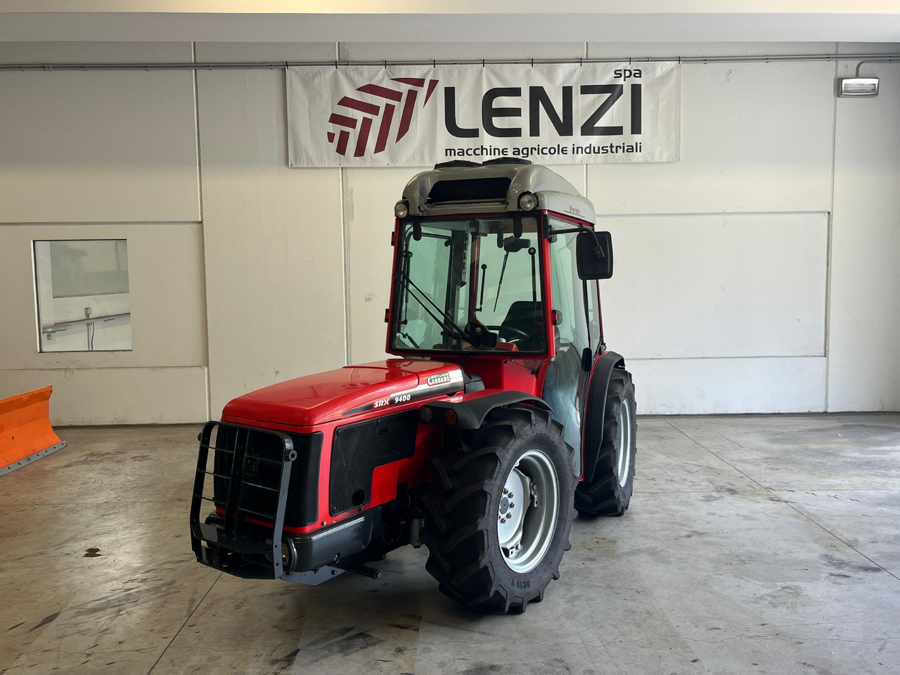 ANTONIO CARRARO SRX 9400 - Trator: foto 1 ANTONIO CARRARO SRX 9400 - Trator: foto 1