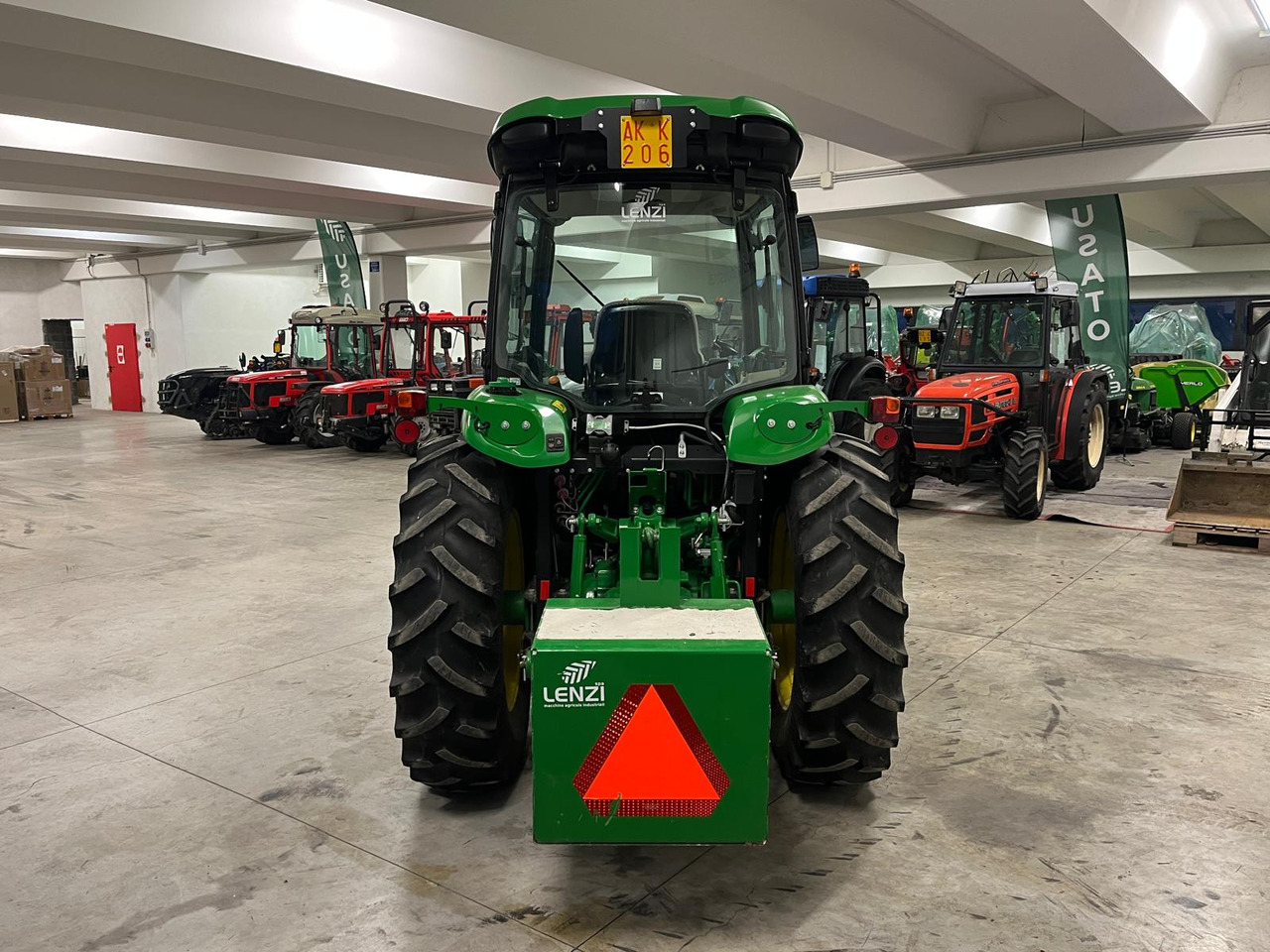 Trator JOHN DEERE 4066 R ( IDROSTATICO ): foto 6