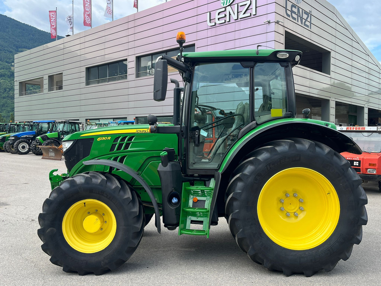 Trator TRATTORE JOHN DEERE 6130R: foto 12