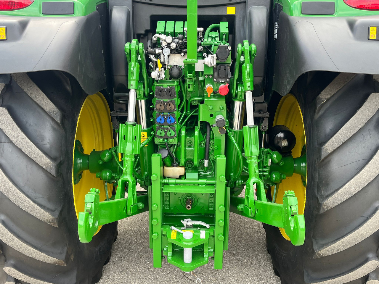 Trator TRATTORE JOHN DEERE 6130R: foto 8