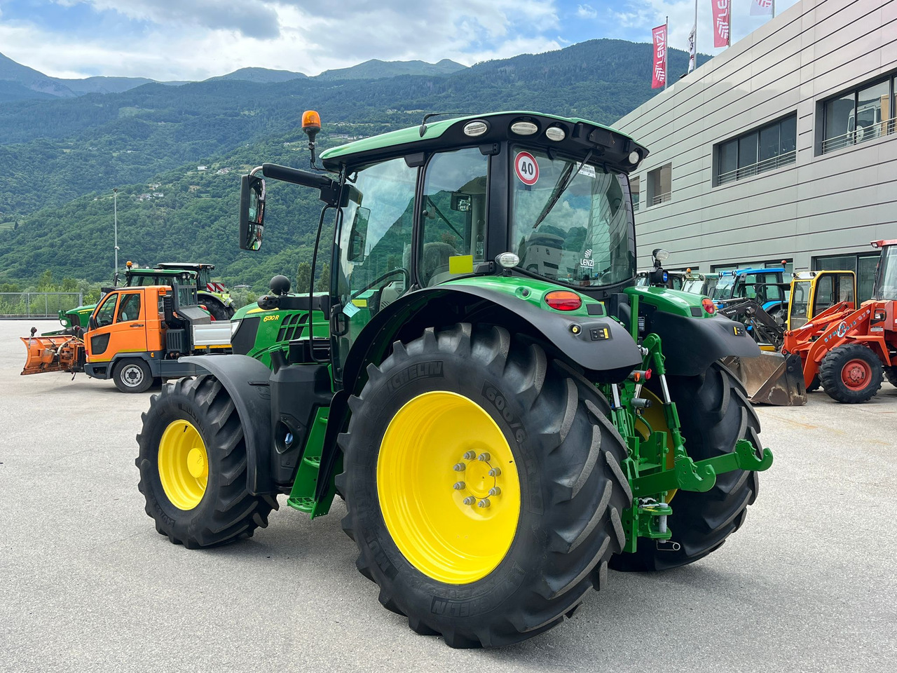 Trator TRATTORE JOHN DEERE 6130R: foto 14