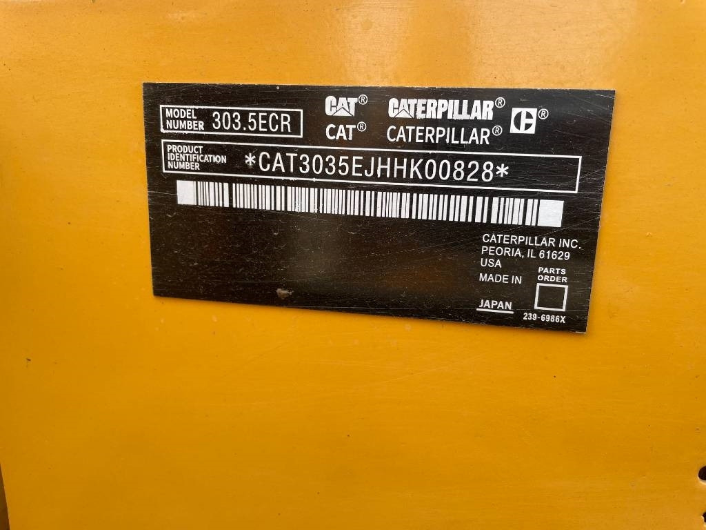 CAT 303 - Mini escavadeira: foto 2 CAT 303 - Mini escavadeira: foto 2
