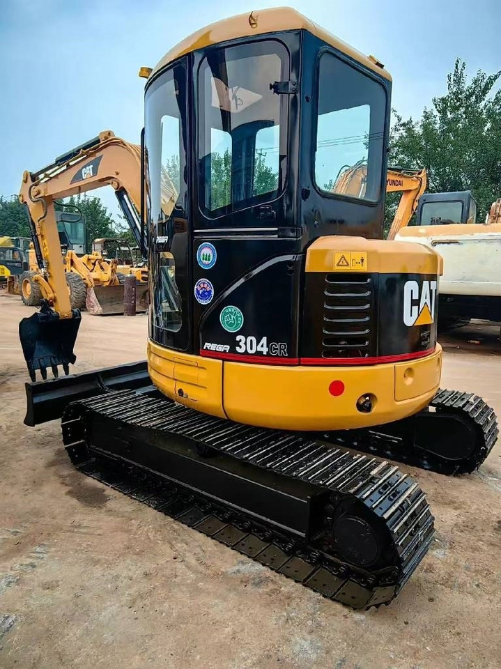 CAT 304 - Mini escavadeira: foto 1 CAT 304 - Mini escavadeira: foto 1