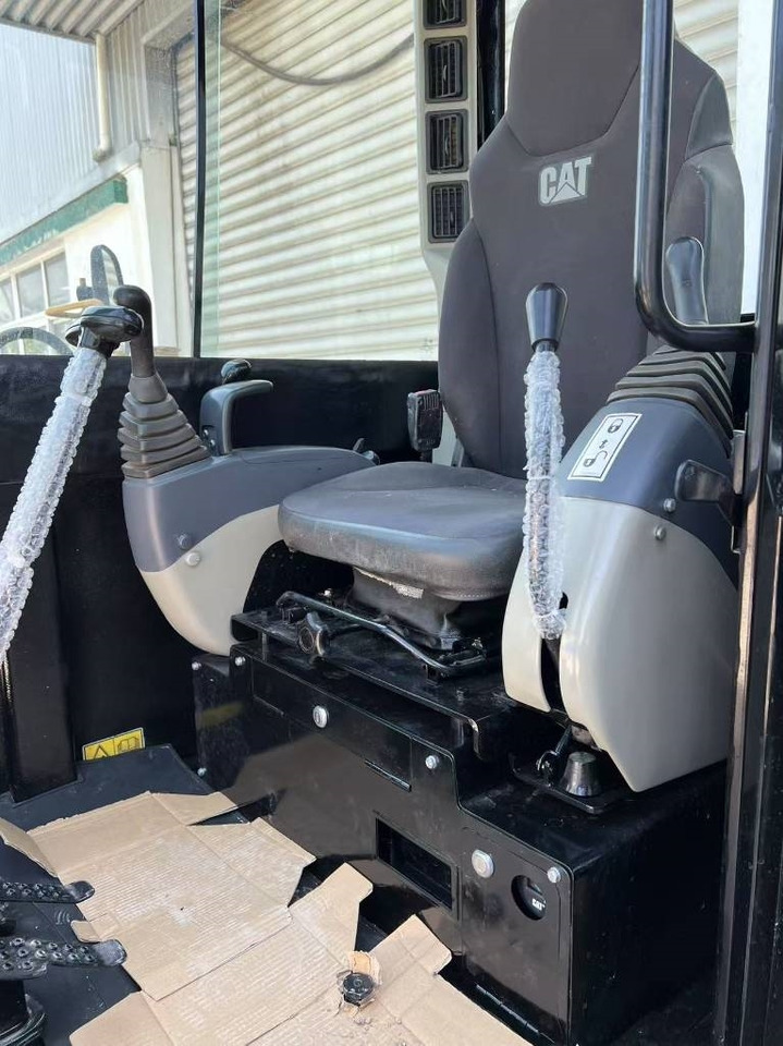 Mini escavadeira CAT 305.5: foto 7