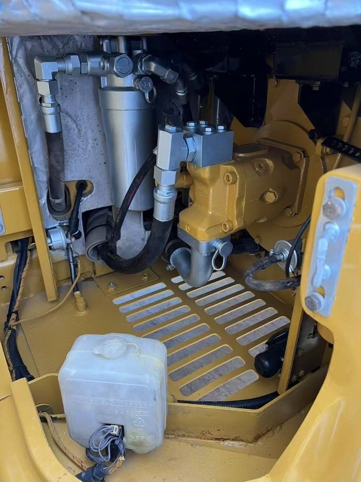 Mini escavadeira CAT 305.5: foto 8