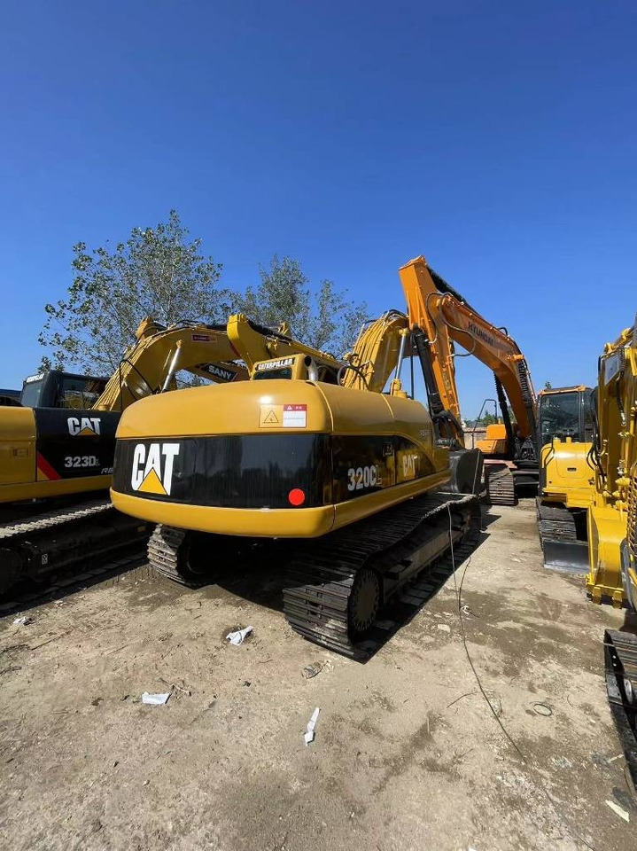 CAT 320 C  - Escavadora de rastos: foto 1 CAT 320 C  - Escavadora de rastos: foto 1