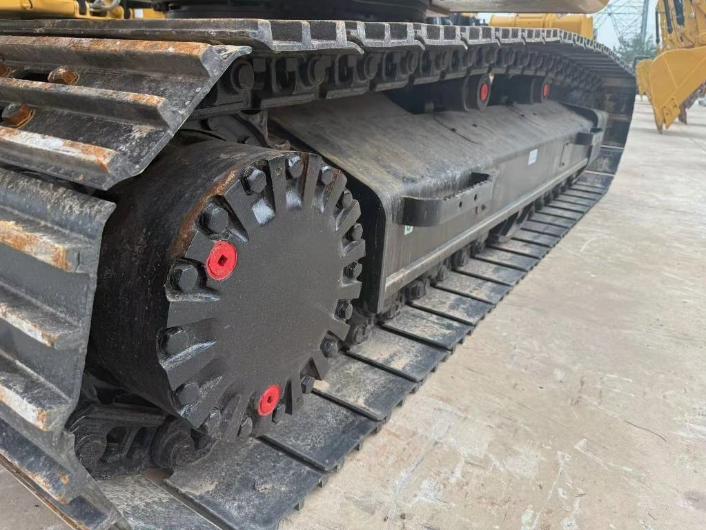 CAT 320 D - Escavadora de rastos: foto 3 CAT 320 D - Escavadora de rastos: foto 3