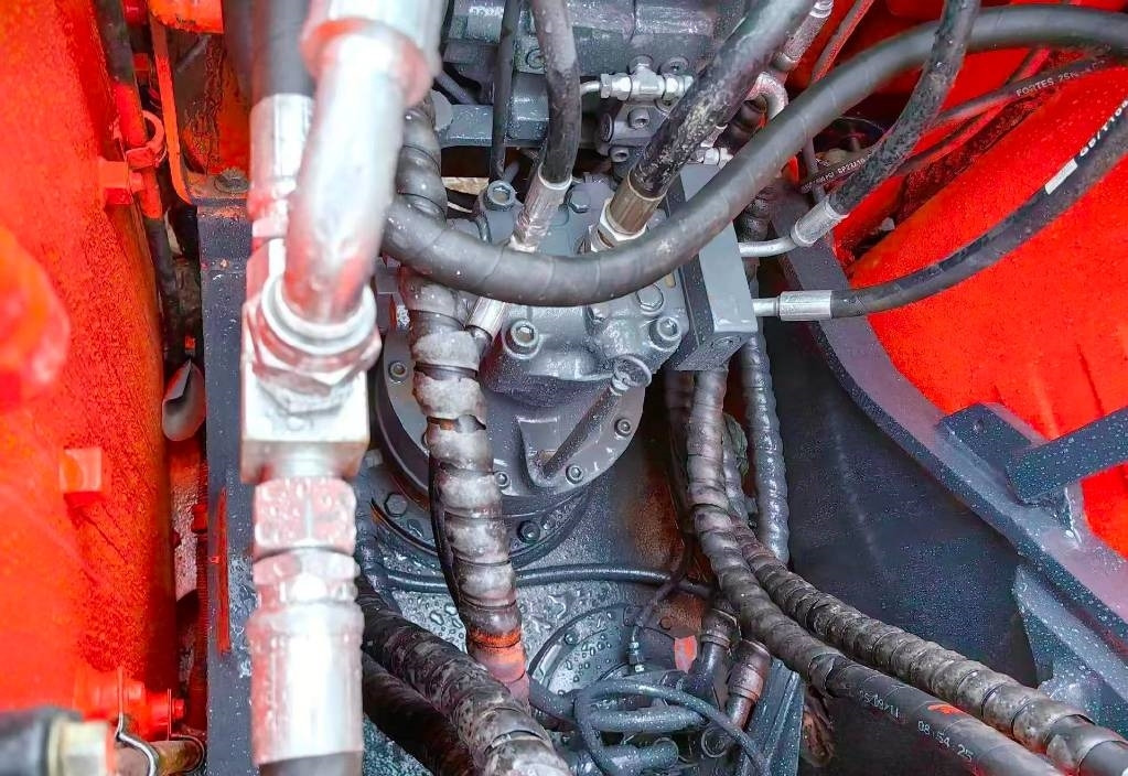 Doosan DX 140  - Escavadora de rastos: foto 4 Doosan DX 140  - Escavadora de rastos: foto 4