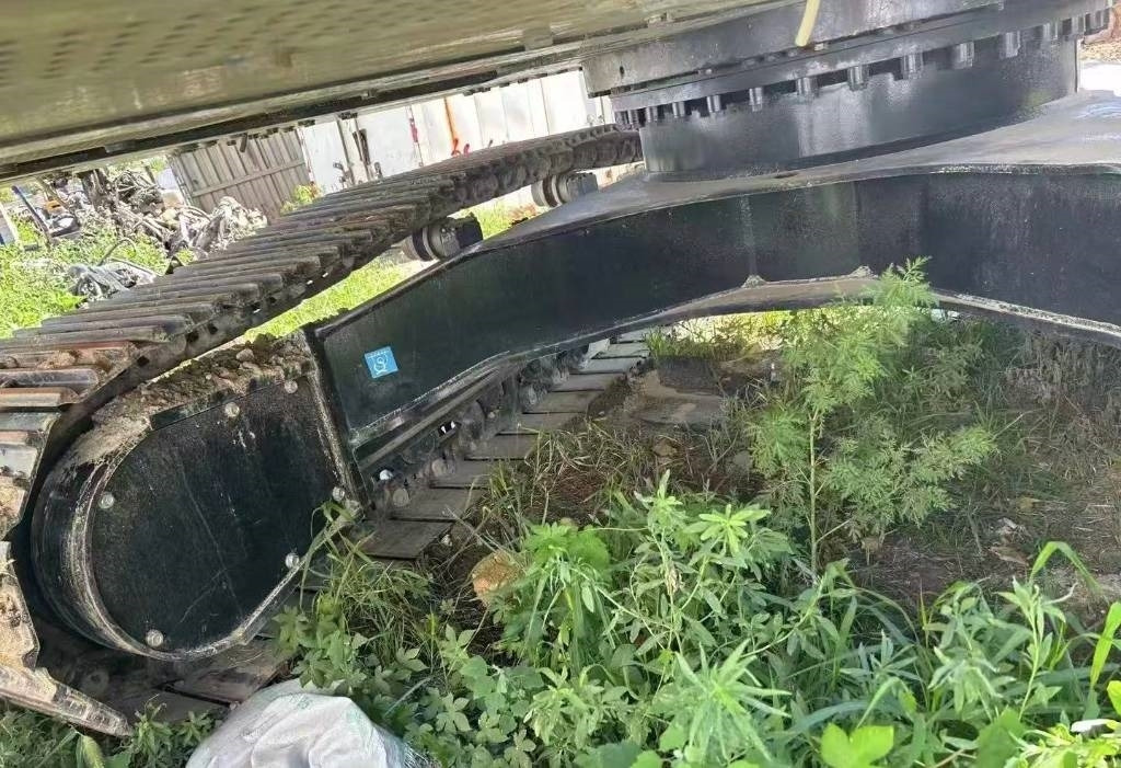 Hitachi 250 - Escavadora de rastos: foto 4 Hitachi 250 - Escavadora de rastos: foto 4