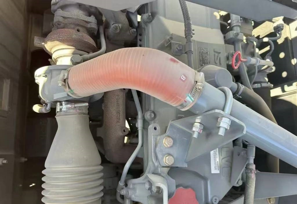 Hitachi 250 - Escavadora de rastos: foto 2 Hitachi 250 - Escavadora de rastos: foto 2