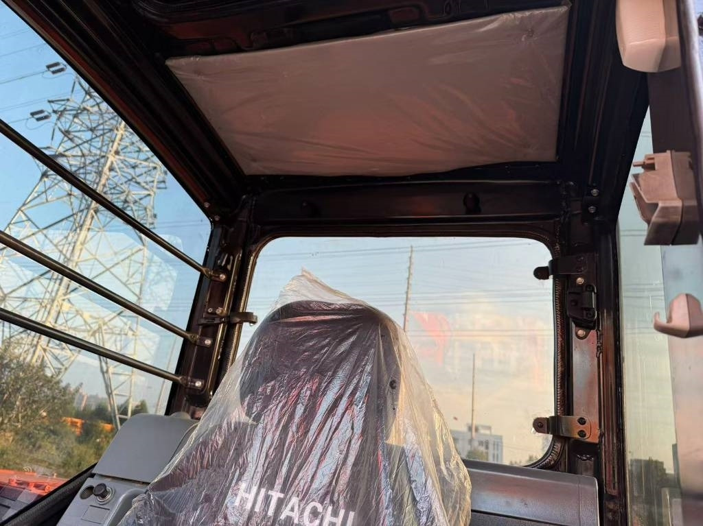 Hitachi 70 - Escavadora de rastos: foto 2 Hitachi 70 - Escavadora de rastos: foto 2