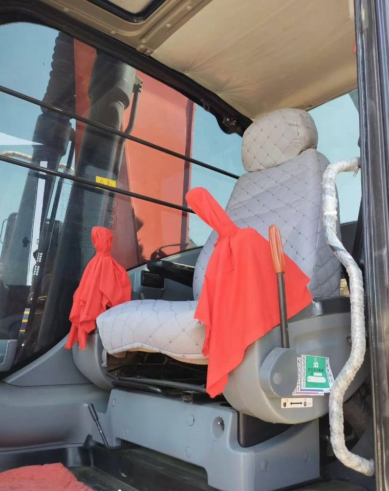 Hitachi ZX 240 - Escavadora de rastos: foto 3 Hitachi ZX 240 - Escavadora de rastos: foto 3