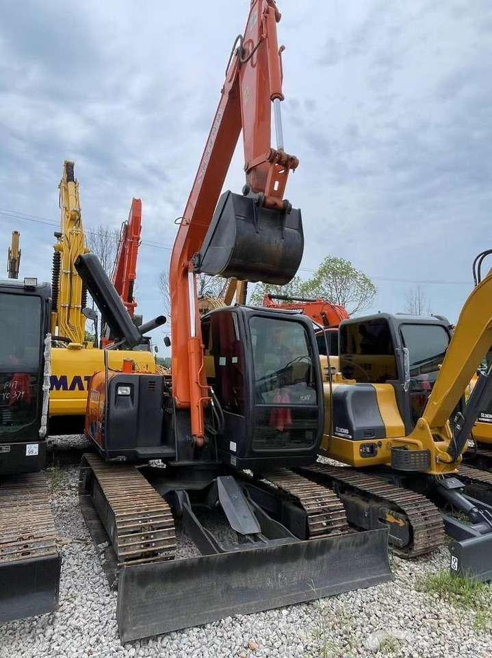 Hitachi ZX 70 - Mini escavadeira: foto 4 Hitachi ZX 70 - Mini escavadeira: foto 4