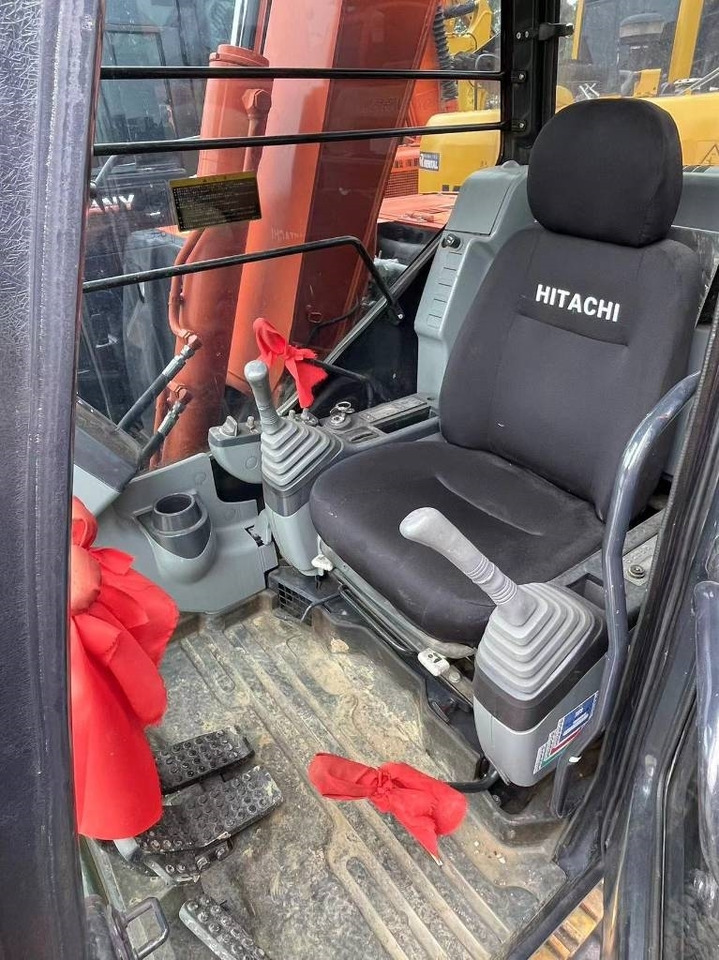 Hitachi ZX 70 - Mini escavadeira: foto 5 Hitachi ZX 70 - Mini escavadeira: foto 5