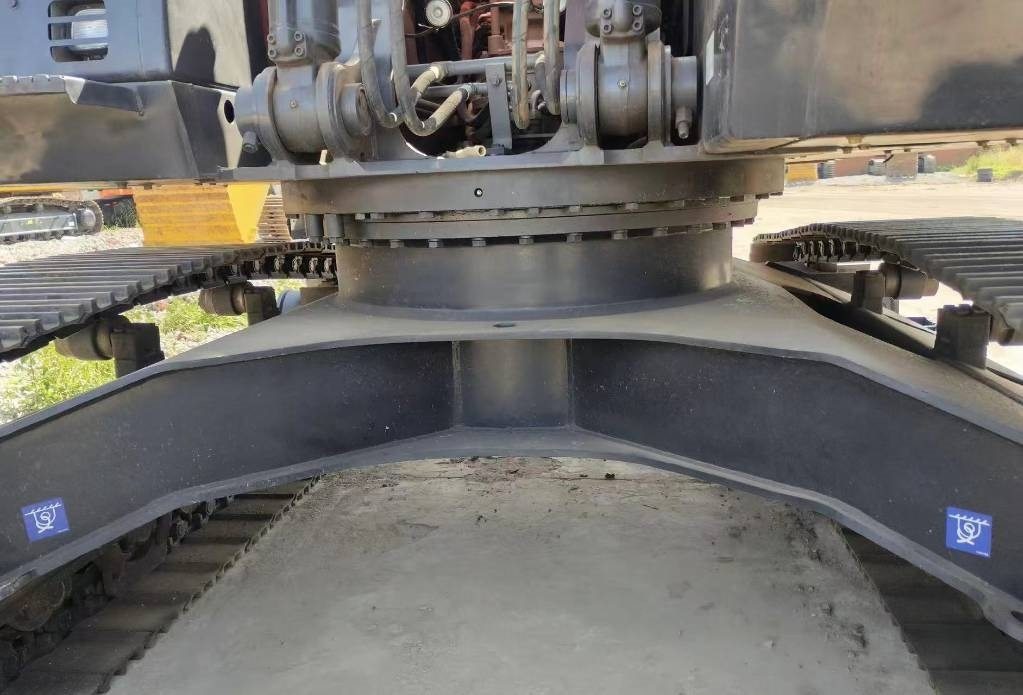 Escavadora de rastos Hitachi Zaxis 240 LC: foto 8