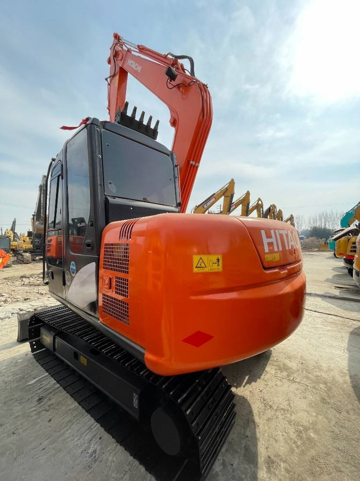 Hitachi Zaxis 70 - Escavadora de rastos: foto 3 Hitachi Zaxis 70 - Escavadora de rastos: foto 3