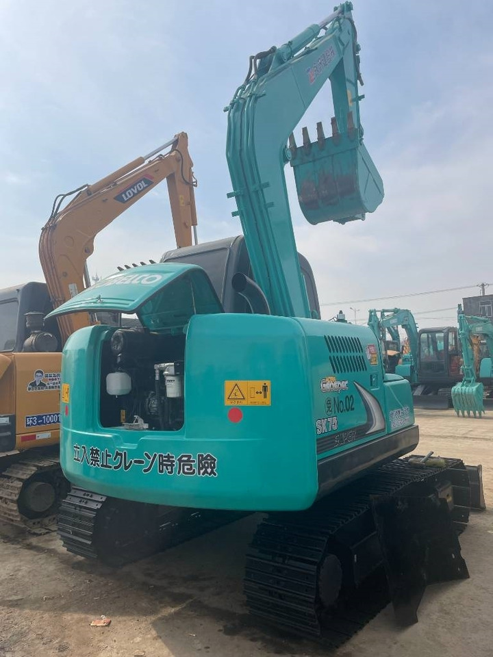 Kobelco SK 75 - Mini escavadeira: foto 4 Kobelco SK 75 - Mini escavadeira: foto 4