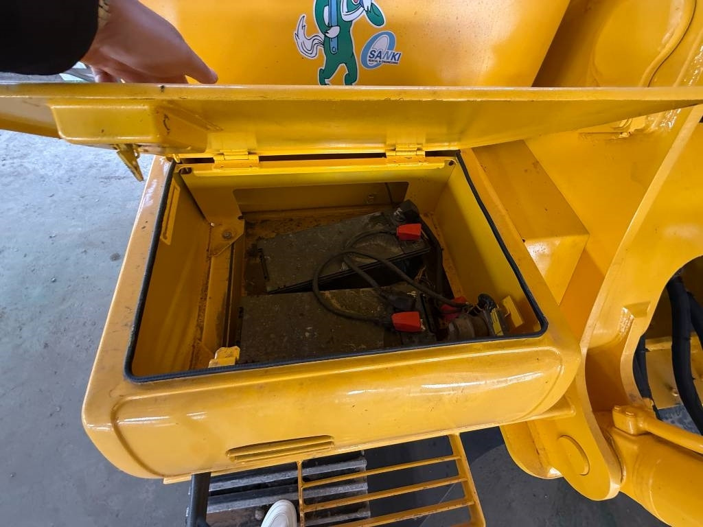 Komatsu 350 - Escavadora de rastos: foto 4 Komatsu 350 - Escavadora de rastos: foto 4