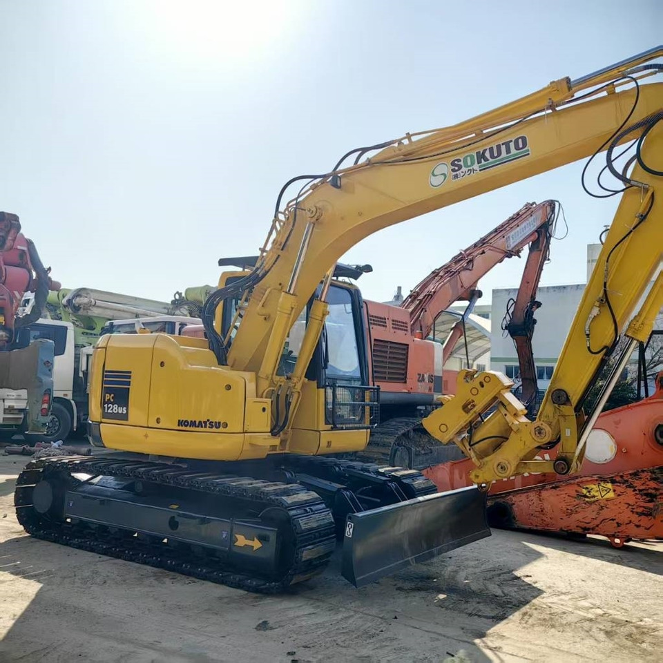 Komatsu PC 128 US - Mini escavadeira: foto 1 Komatsu PC 128 US - Mini escavadeira: foto 1