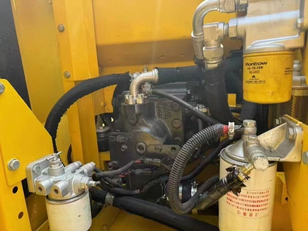 Komatsu PC 130 - Escavadora de rastos: foto 2 Komatsu PC 130 - Escavadora de rastos: foto 2