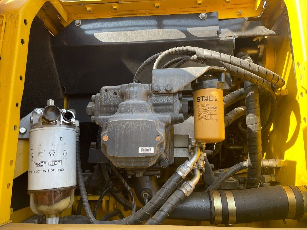 Komatsu PC 210 - Escavadora de rastos: foto 4 Komatsu PC 210 - Escavadora de rastos: foto 4